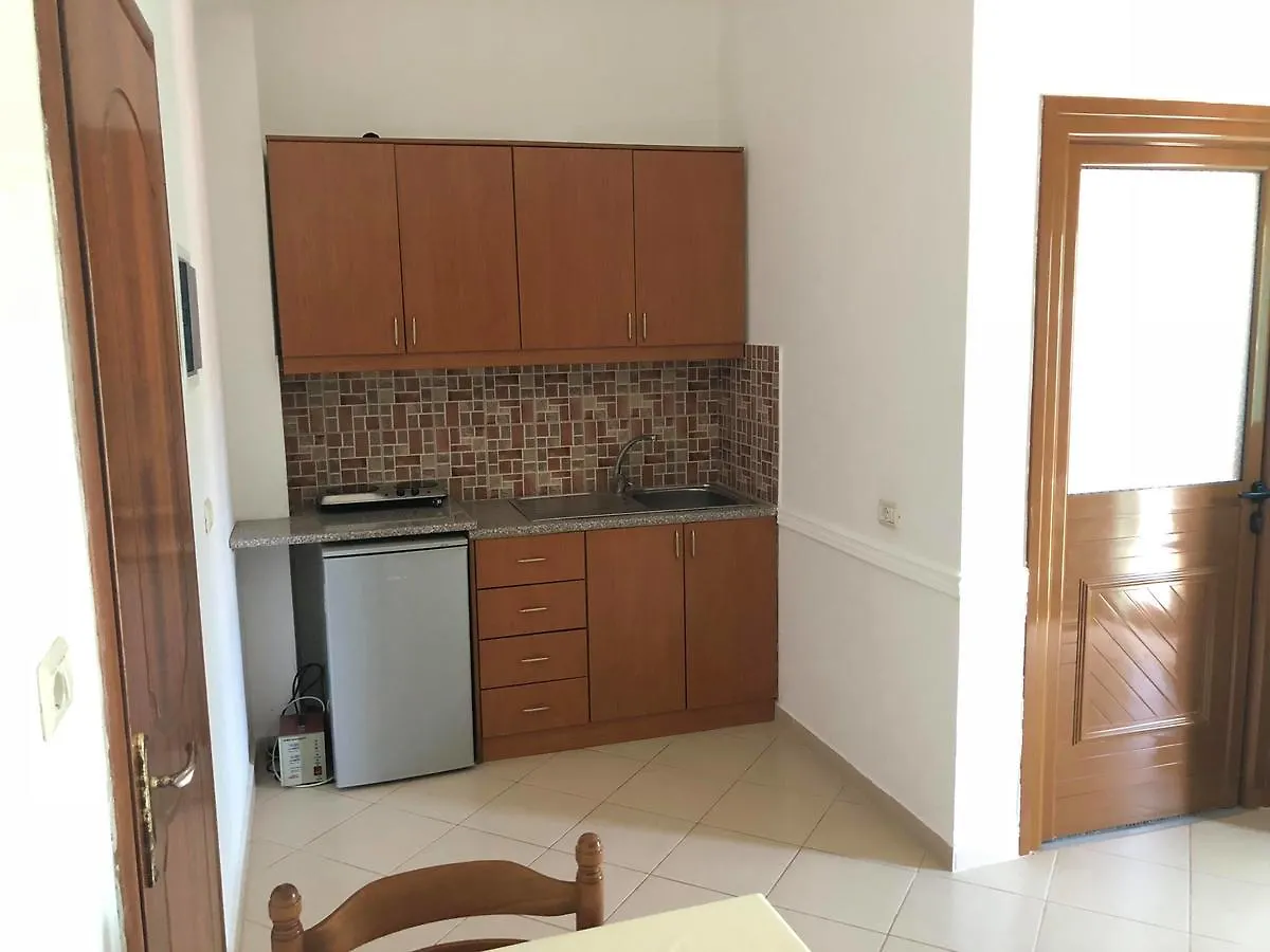 Jurgen Apartment Ksamil