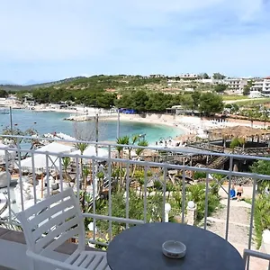  Alojamento de Acomodação e Pequeno-almoço Emaar - Beachfront , Newly Renovated